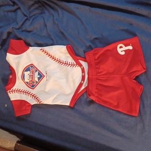 Phillies short set